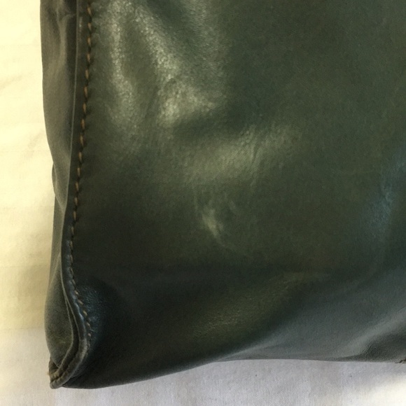 FOSSIL Purse - Picture 7 of 8